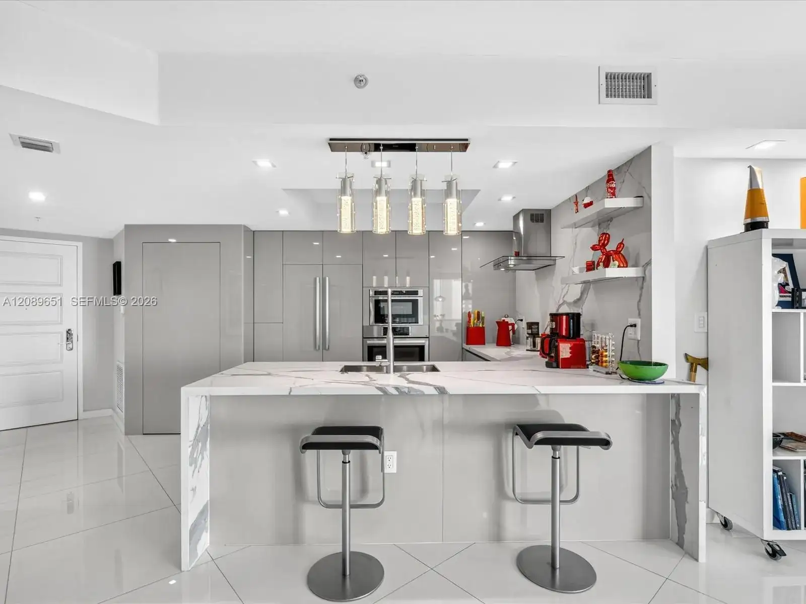 250 Sunny Isles Blvd # 1004, Sunny Isles Beach FL 33160 photo 3