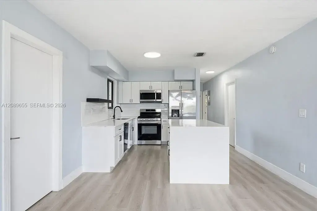 21341 NE 25th Ct, Aventura FL 33180