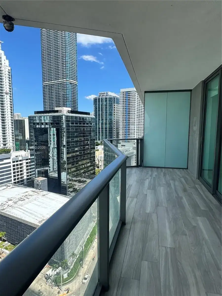 1300 S Miami Ave # 1811, Miami FL 33130 photo 4