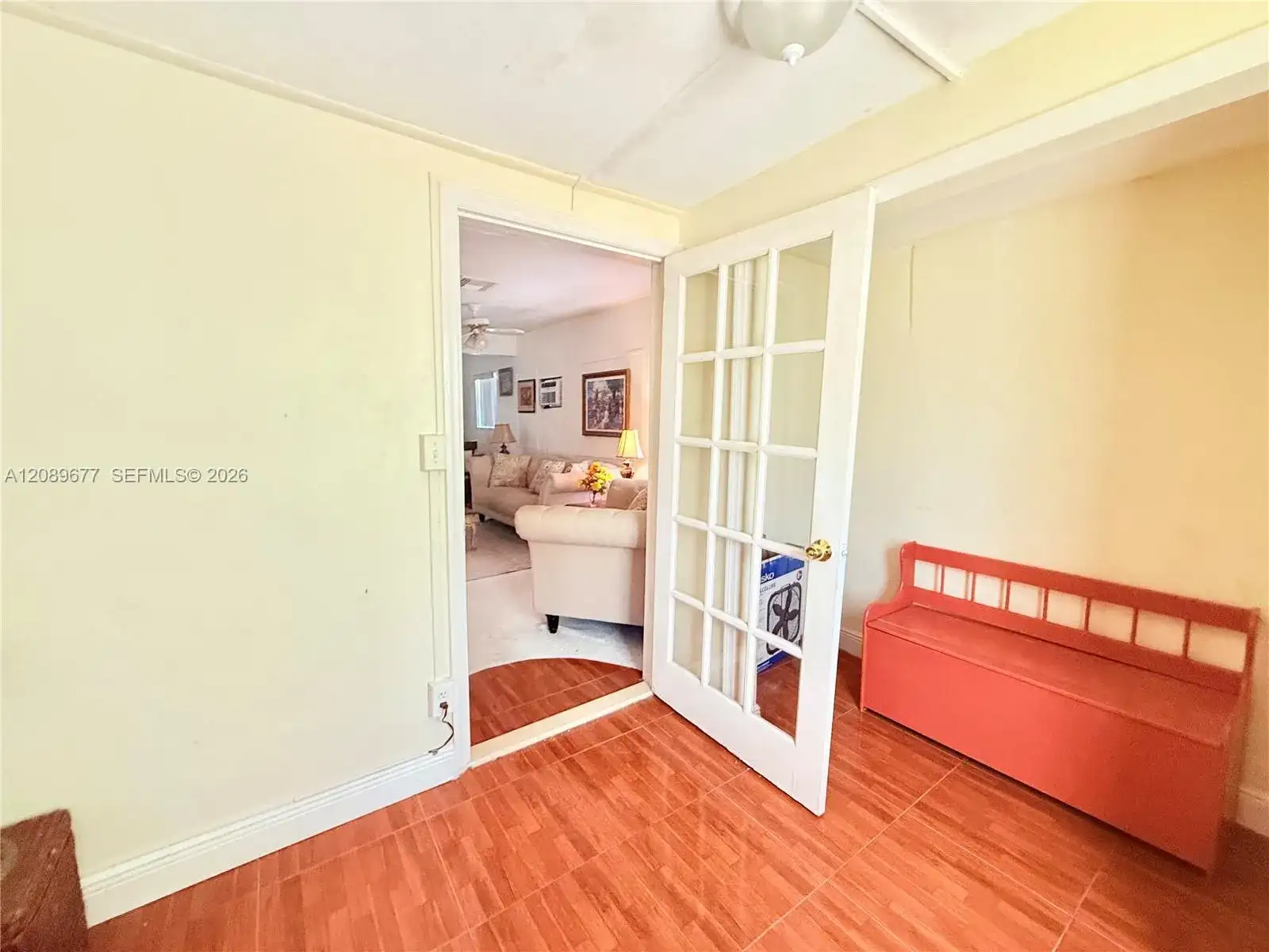 413 NW 14th Ter, Fort Lauderdale FL 33311 photo 4