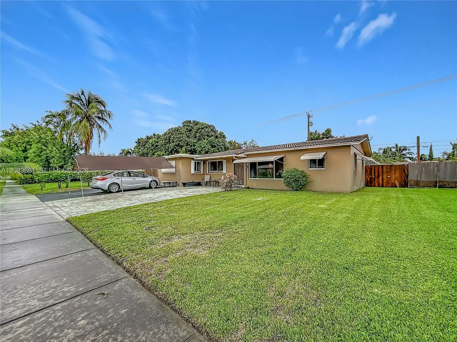 4220 NE 4th Ter, Deerfield Beach FL 33064 photo 3