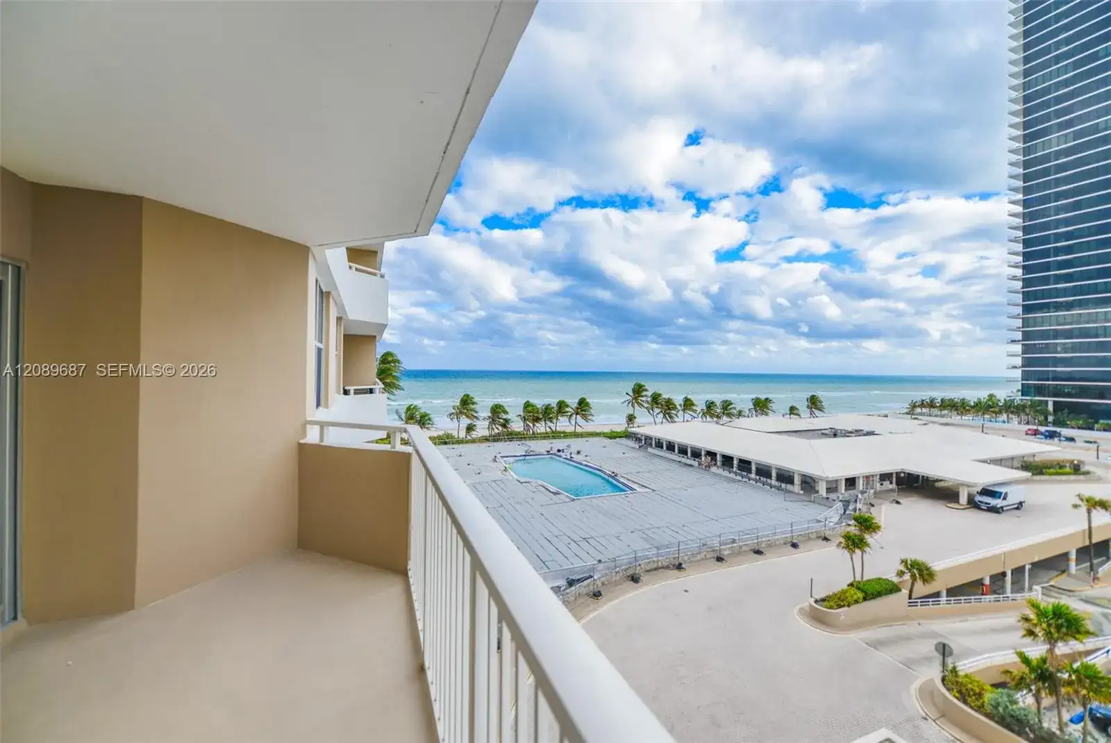 1950 S Ocean Dr # 5A, Hallandale Beach FL 33009 photo 4