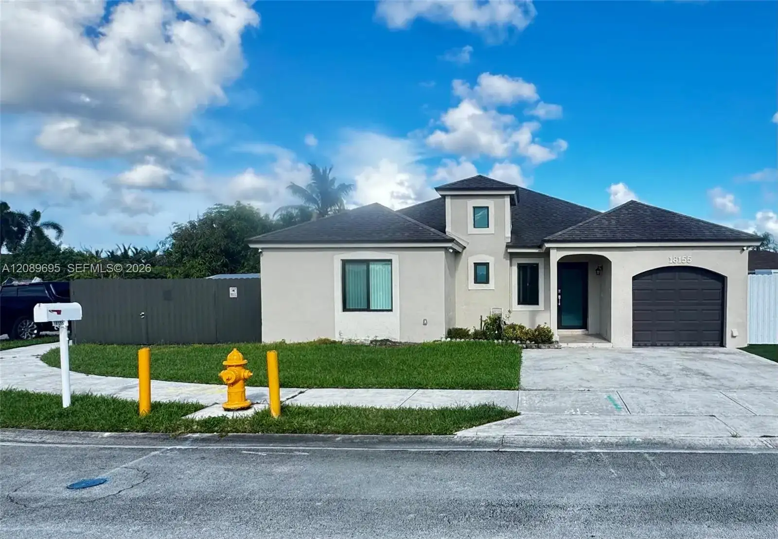 18155 SW 138th Pl, Miami FL 33177 photo 2