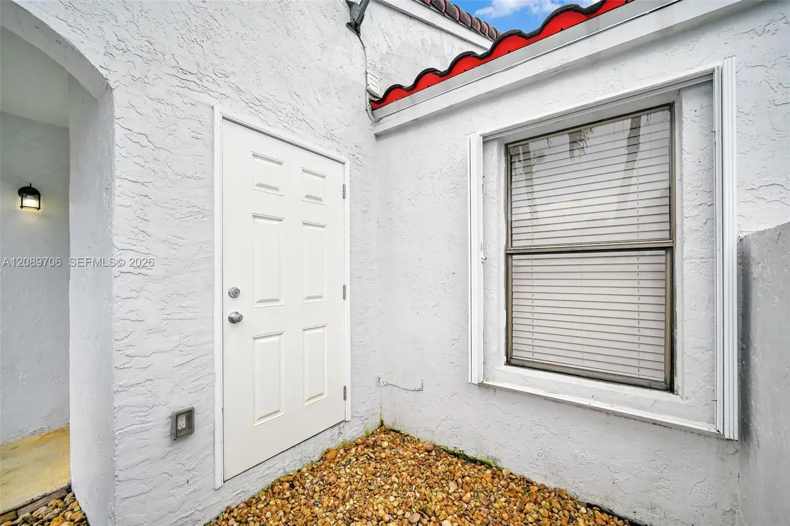 2414 San Remo Cir, Homestead FL 33035 photo 4