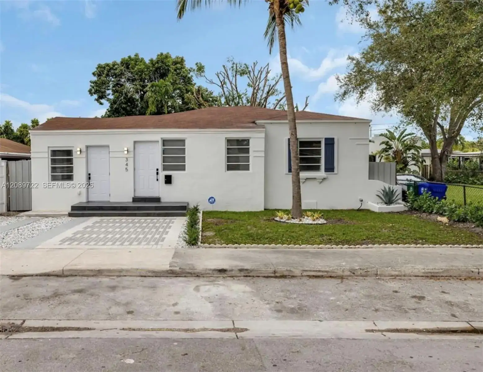 345 NW 44th St, Miami FL 33127 photo 2