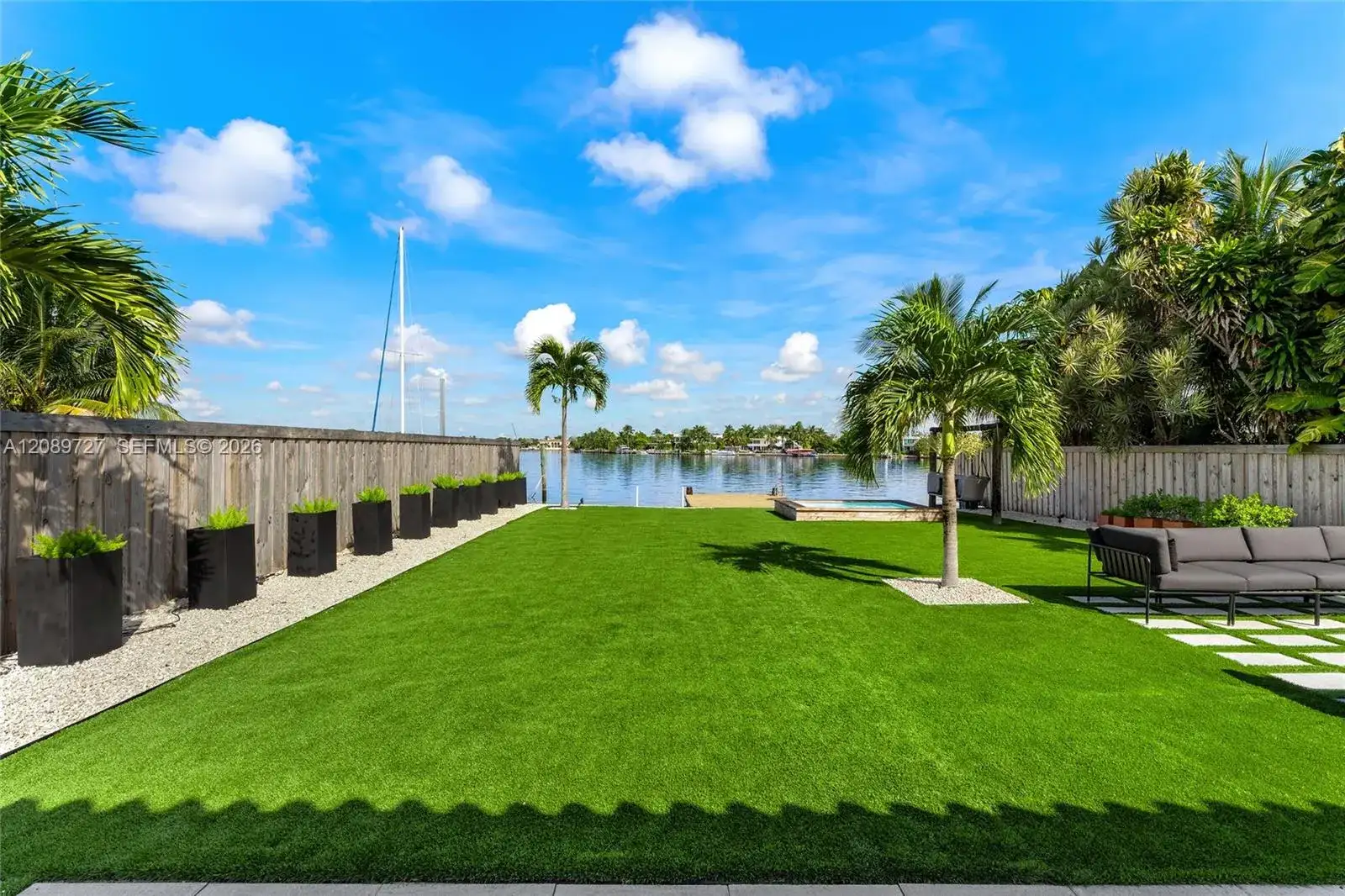 925 Stillwater Dr, Miami Beach FL 33141 photo 3