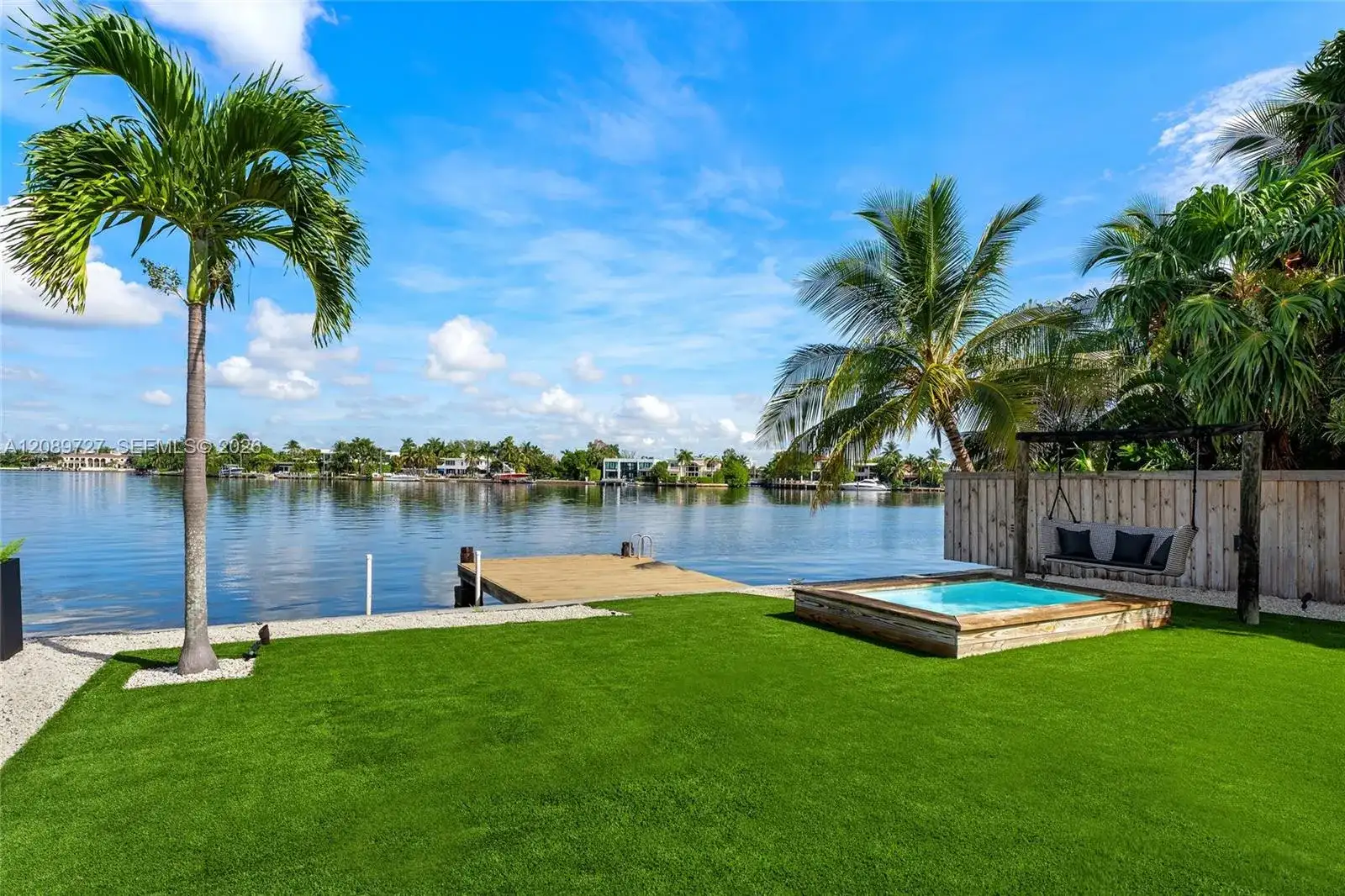 925 Stillwater Dr, Miami Beach FL 33141 photo 4