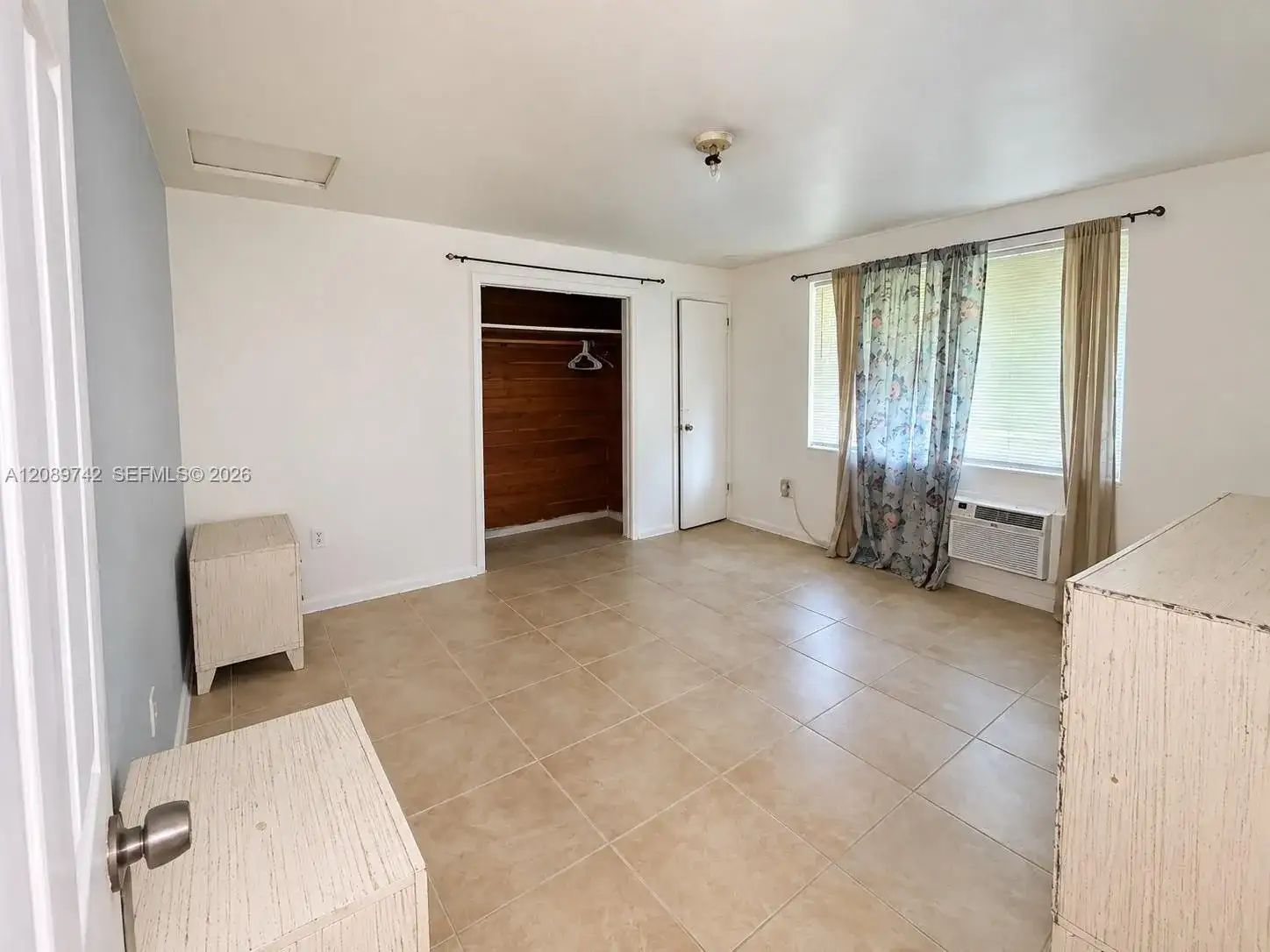 905 NE 5th Ave # 2, Homestead FL 33030 photo 5