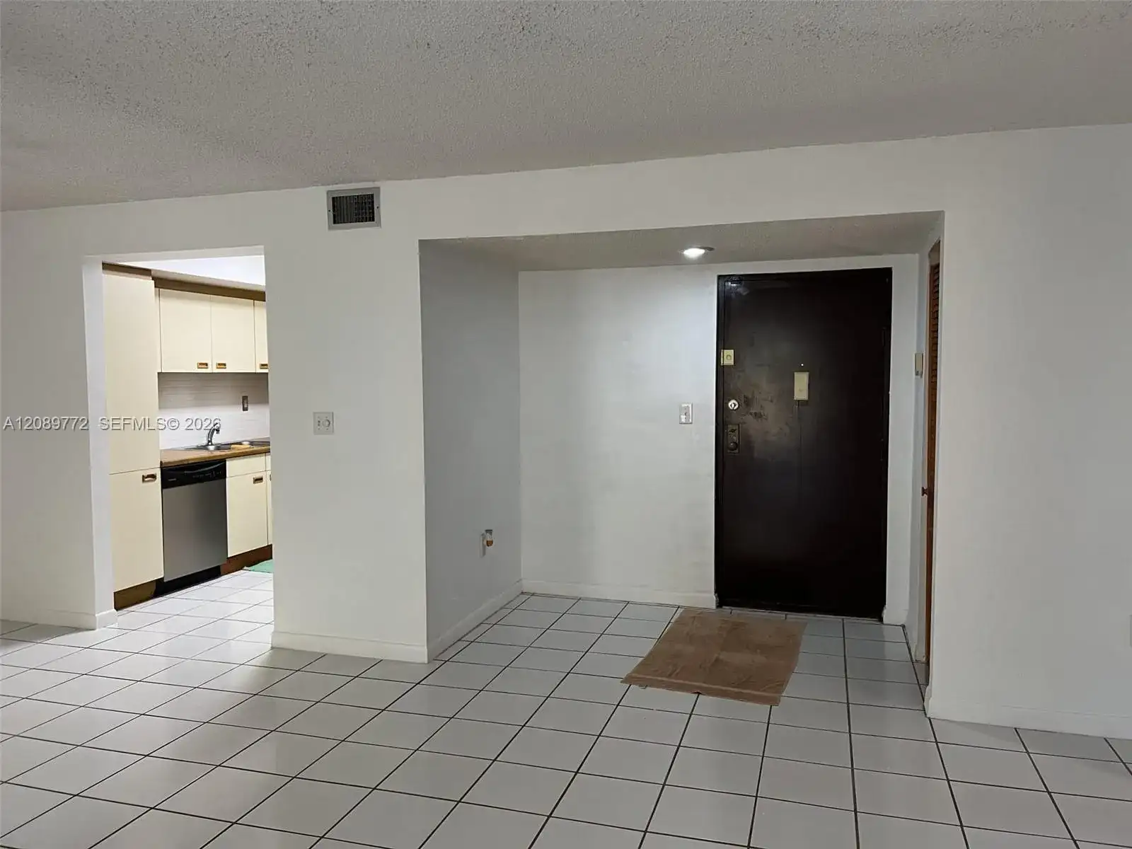 8820 SW 123rd Ct # L102, Miami FL 33186 photo 2