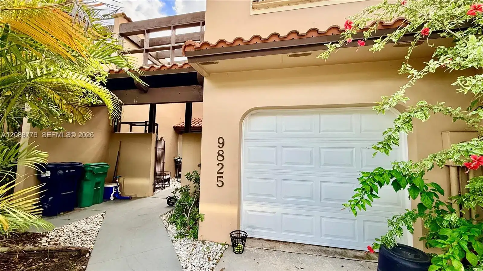 9825 Costa Del Sol Blvd # C105, Doral FL 33178