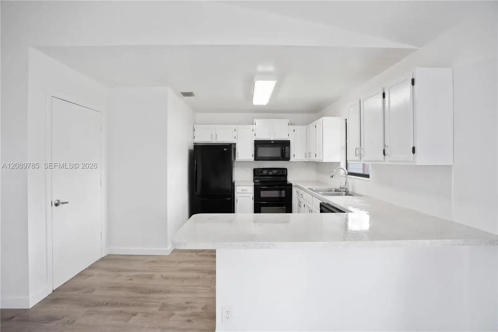 6043 Felter St, Jupiter FL 33458 photo 3