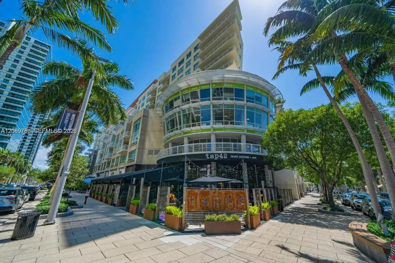 3250 NE 1st Ave # 303, Miami FL 33137 photo 2