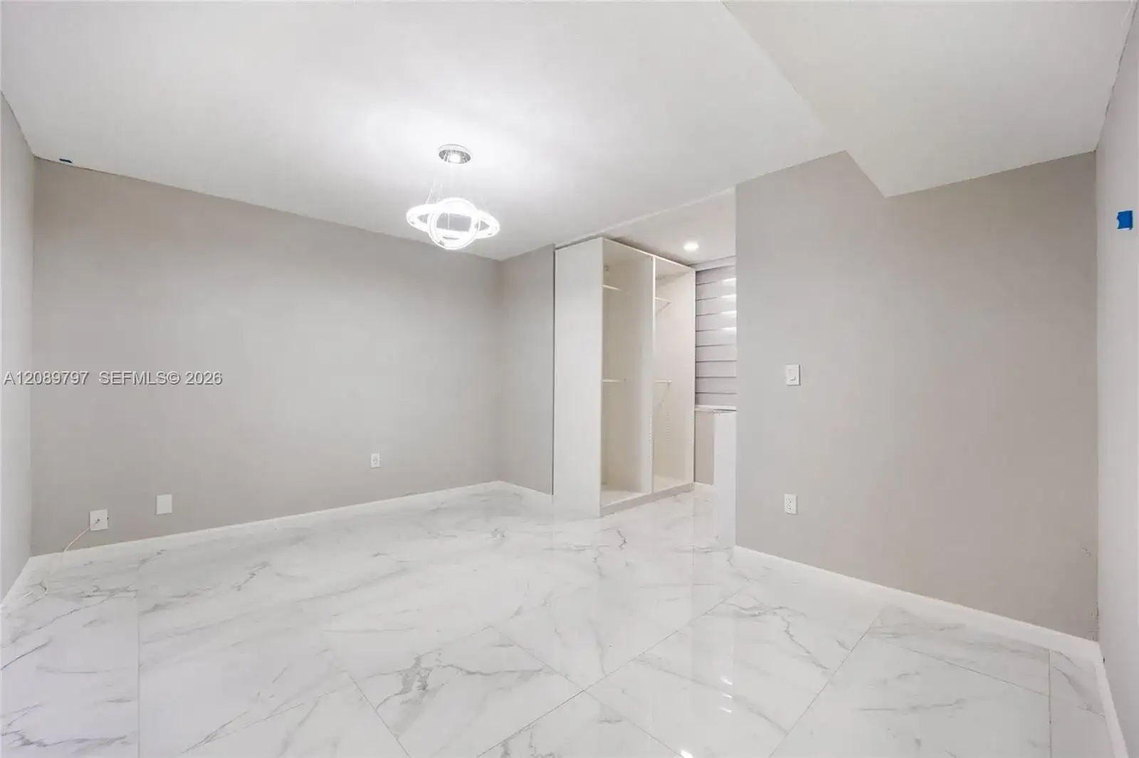 10000 NW 80th Ct # 2102, Hialeah Gardens FL 33016 photo 4