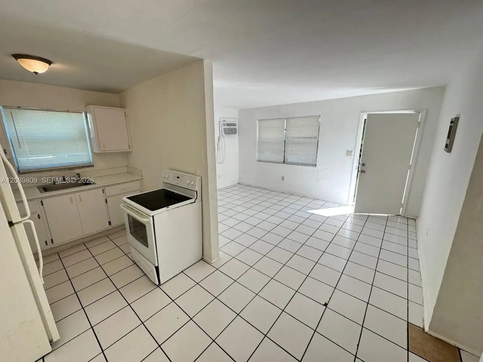 201 NW 77th St # 3, Miami FL 33150 photo 2