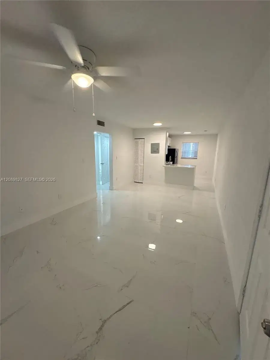 1653 NW 1st St # 1, Miami FL 33125 photo 2