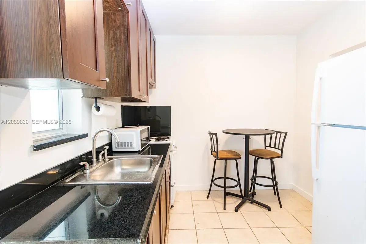 1840 Fillmore St # 1, Hollywood FL 33020