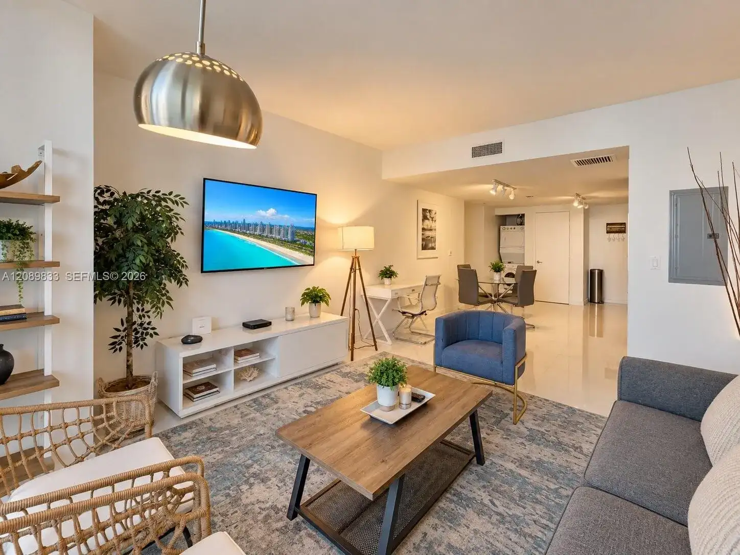 485 Brickell Avenue # 1611, Miami FL 33131 photo 2