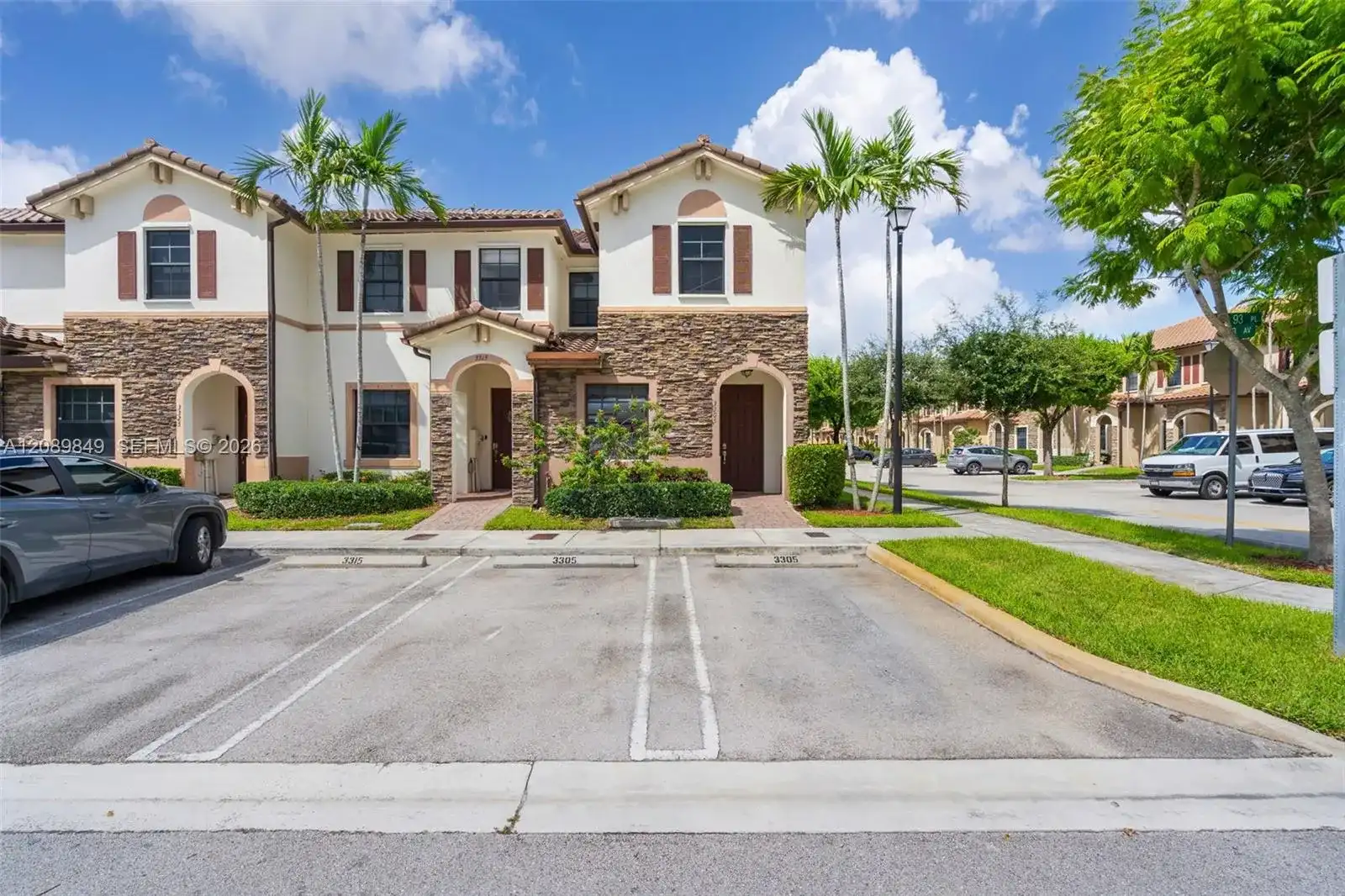 3305 W 93rd Pl, Hialeah FL 33018
