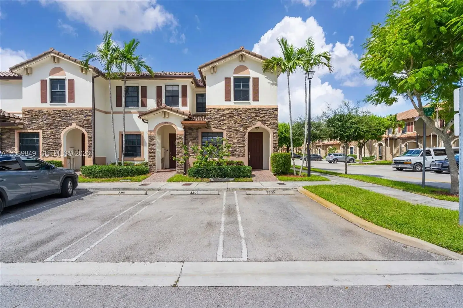 3305 W 93rd Pl, Hialeah FL 33018