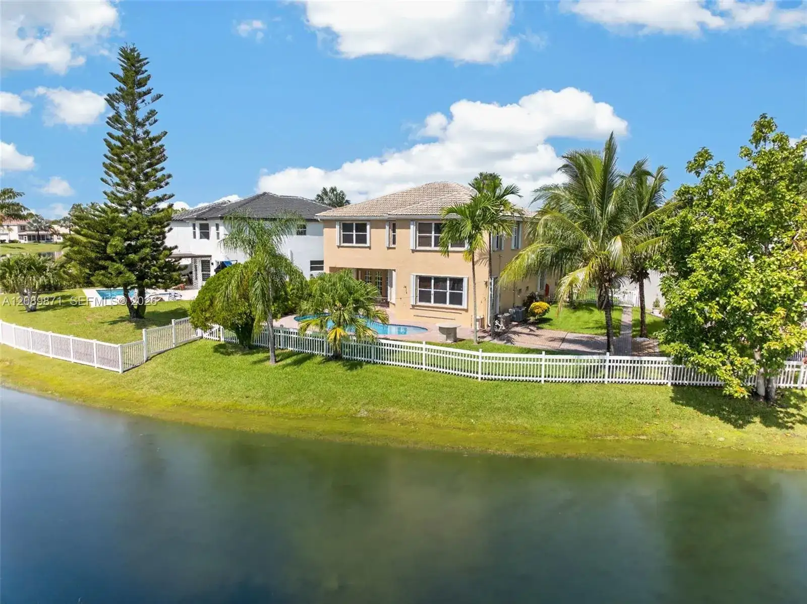 3379 SW 173rd Ter, Miramar FL 33029 photo 4