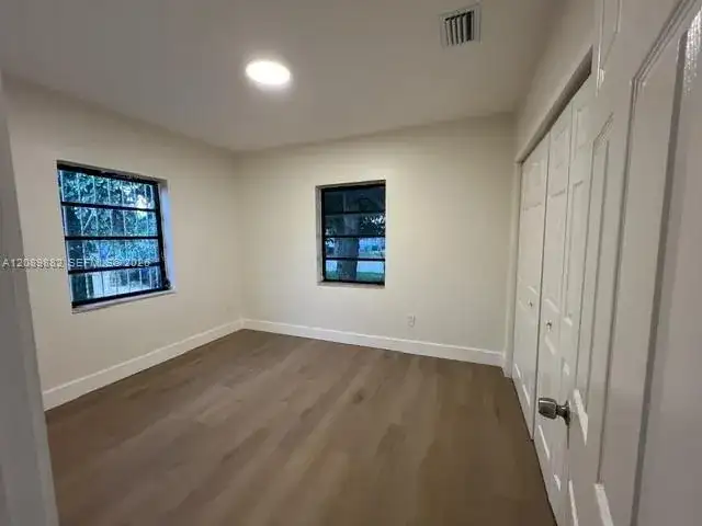 2655 SW 34th Ct, Miami FL 33133 photo 5