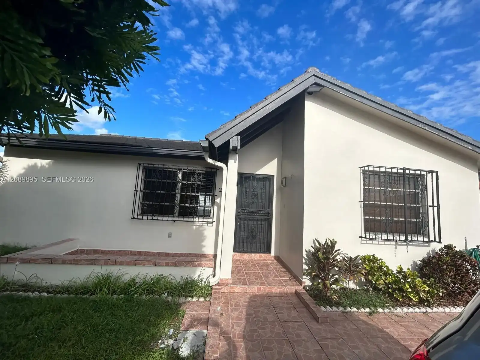 2219 SW 137th Pl, Miami FL 33175