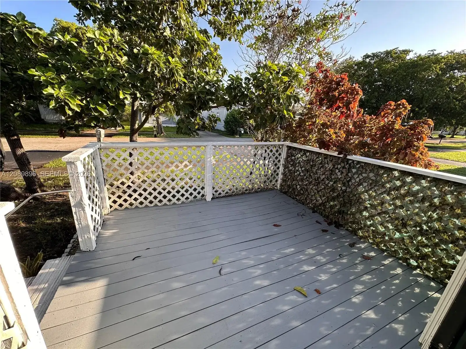 3028 SW 50th St, Dania Beach FL 33312