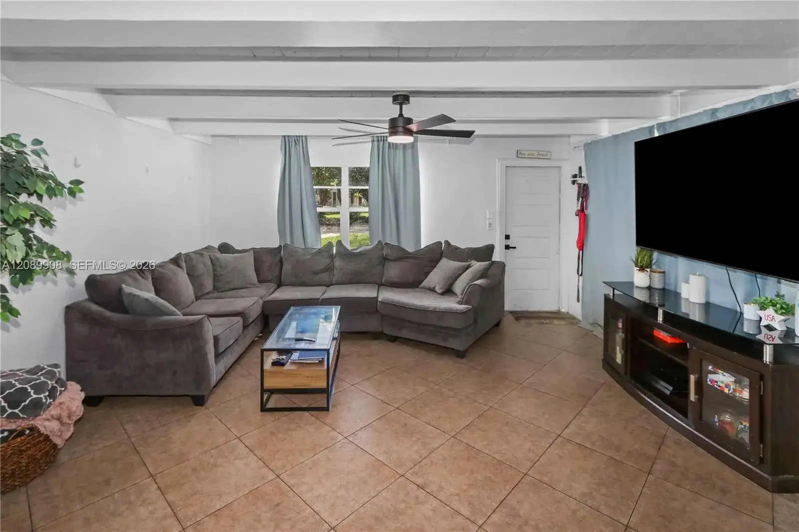 1221 NE 26th Ave, Pompano Beach FL 33062 photo 4