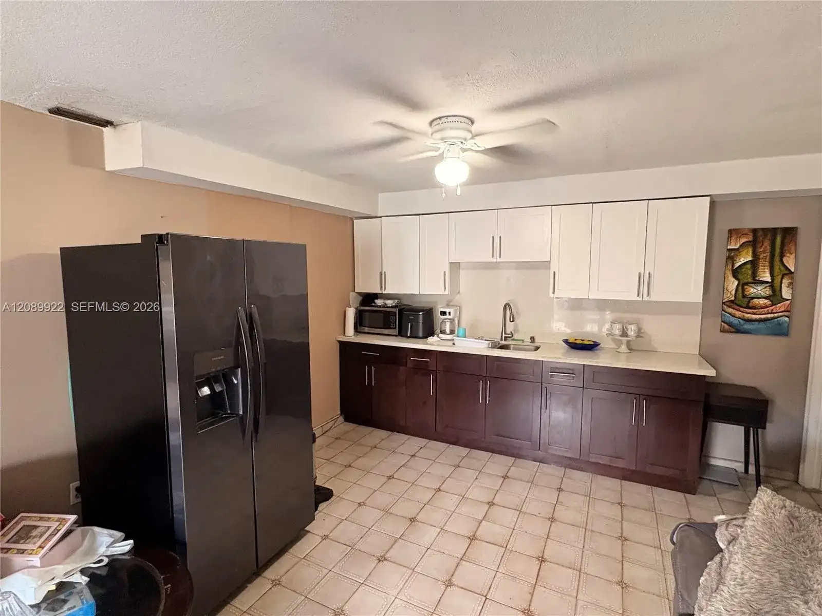 671 E 39th St, Hialeah FL 33013 photo 5
