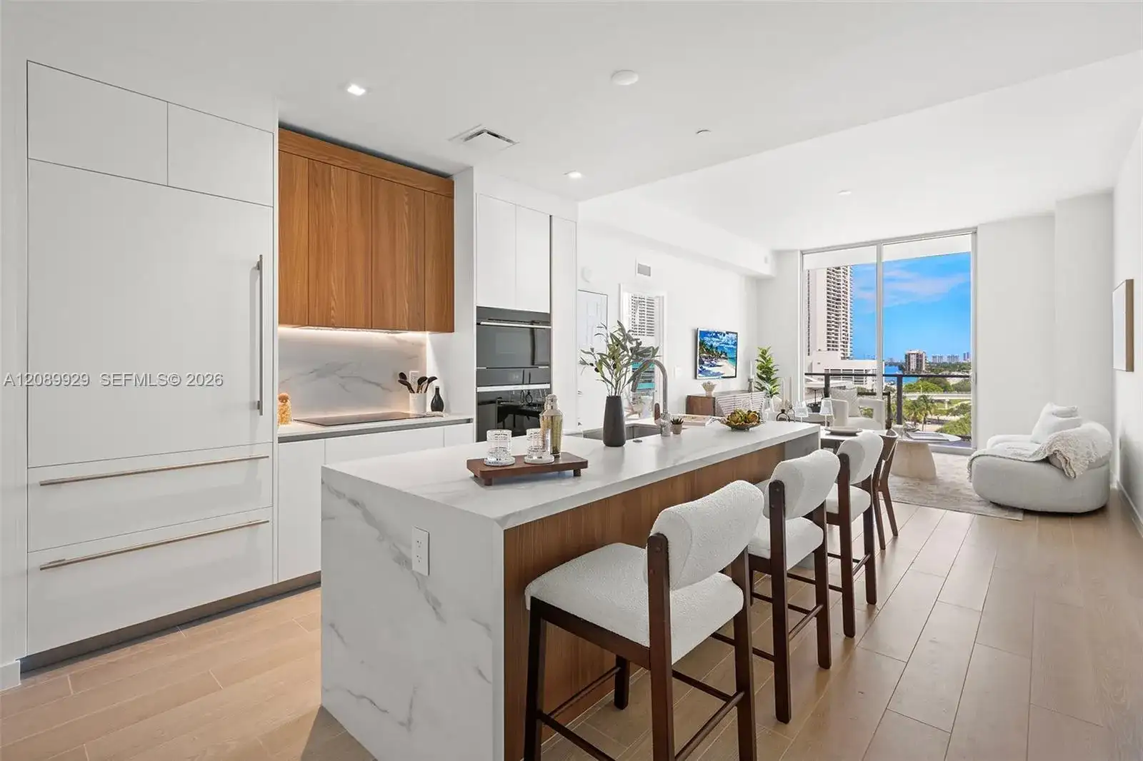 1400 Biscayne Blvd # 609, Miami FL 33132 photo 2