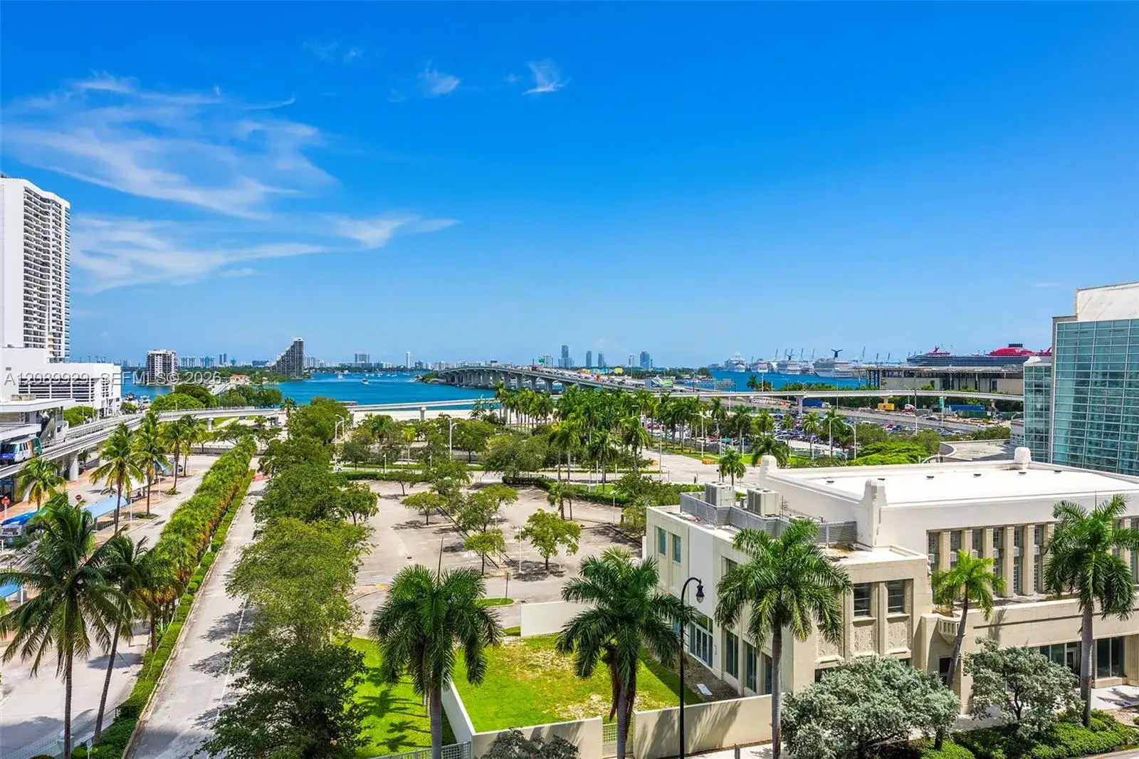 1400 Biscayne Blvd # 609, Miami FL 33132 photo 4