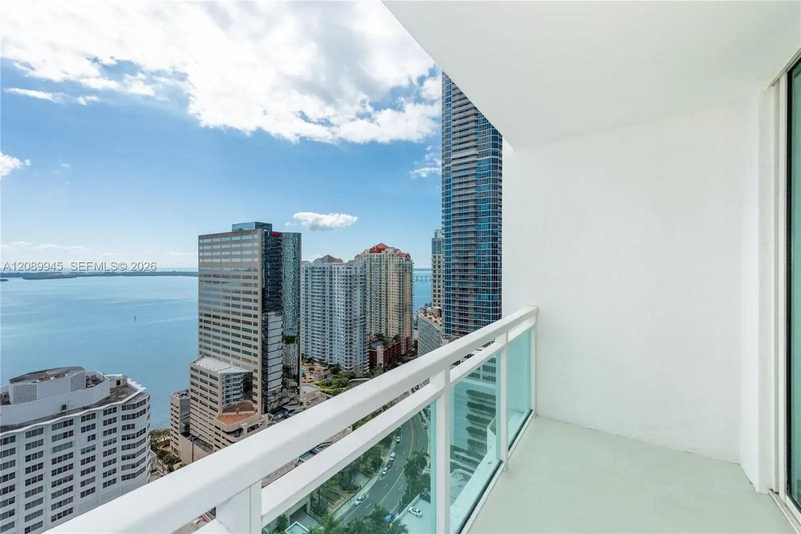 951 Brickell Ave # 3102, Miami FL 33131 photo 4