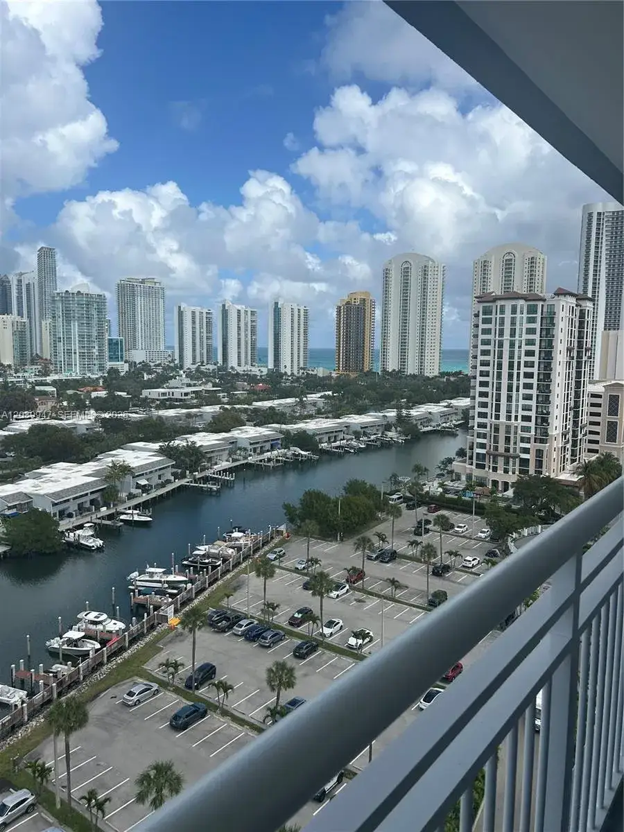 400 Kings Point Dr # 1624, Sunny Isles Beach FL 33160