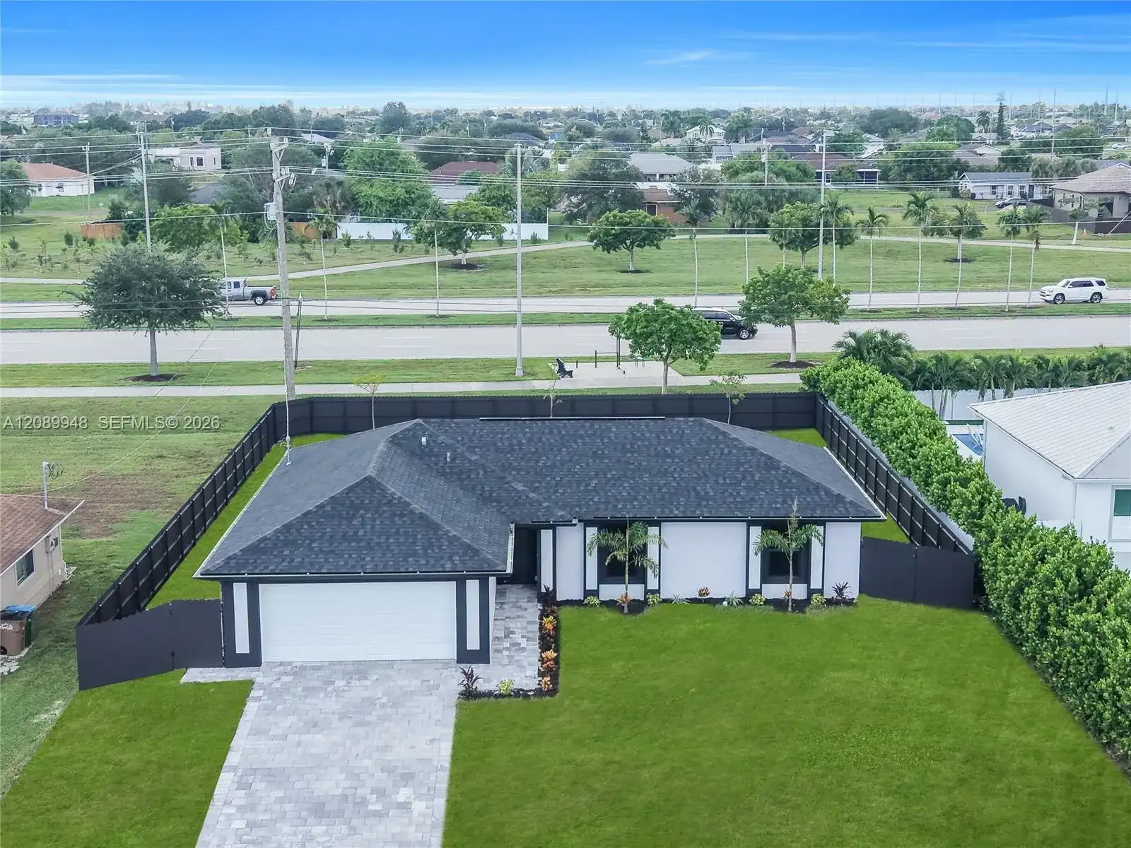 2124 ne 16th pl, Cape Coral FL 33909 photo 4