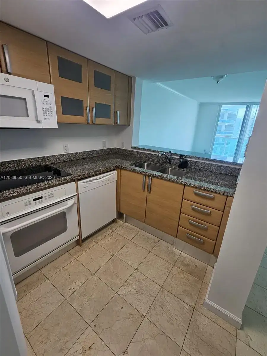 2101 Brickell Ave # 2111, Miami FL 33129 photo 4