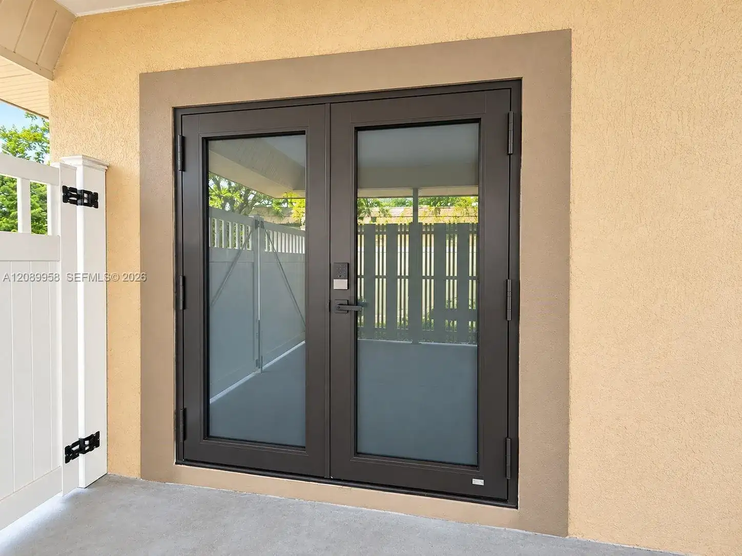 7907 NW 73rd Ter, Tamarac FL 33321 photo 3