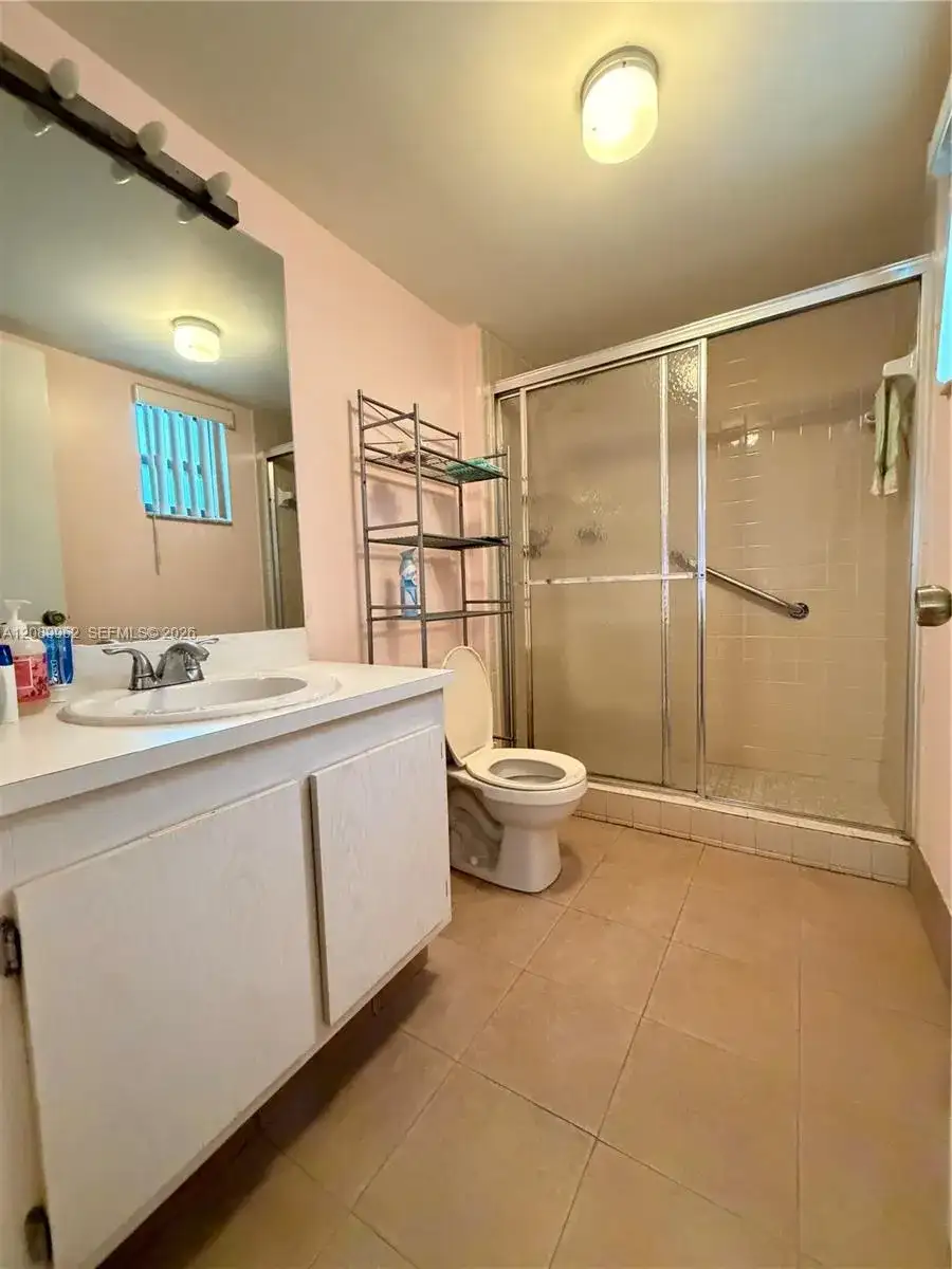 8020 Hampton Blvd # 401, North Lauderdale FL 33068 photo 2