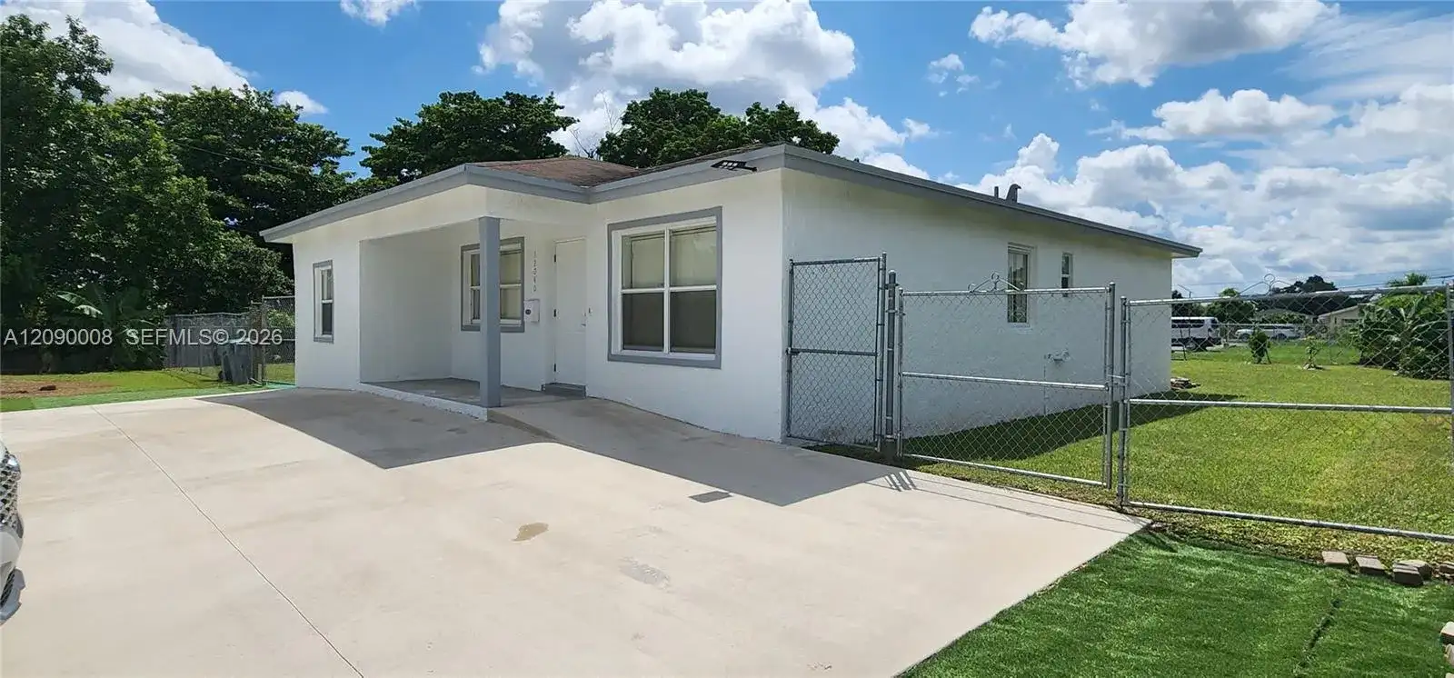12040 SW 216th St, Miami FL 33170 photo 3