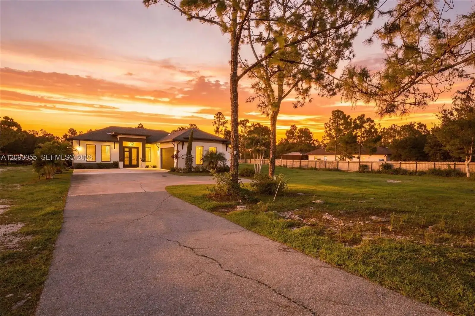 2885 41ST AVE NE, Other City - In The State Of Florida FL 34120