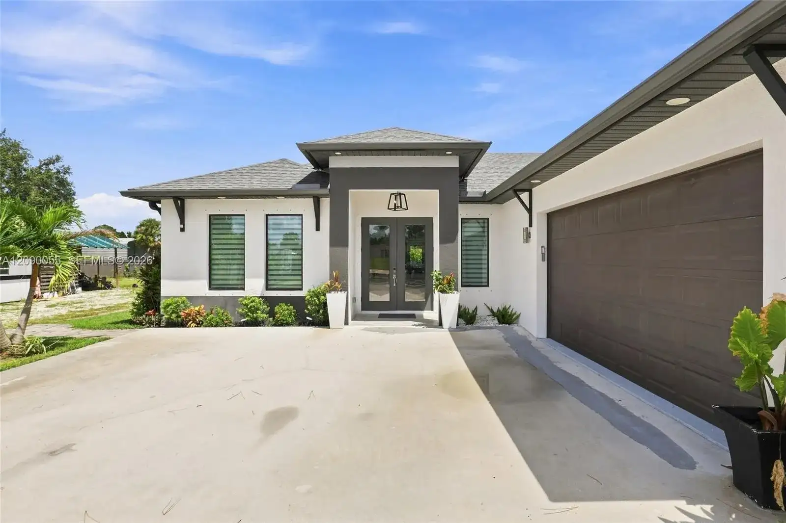 2885 41ST AVE NE, Other City - In The State Of Florida FL 34120 photo 4