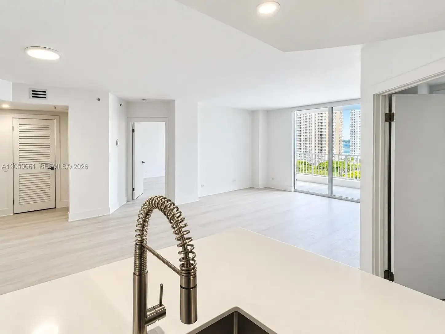 701 Brickell Key Blvd # 1111, Miami FL 33131 photo 5