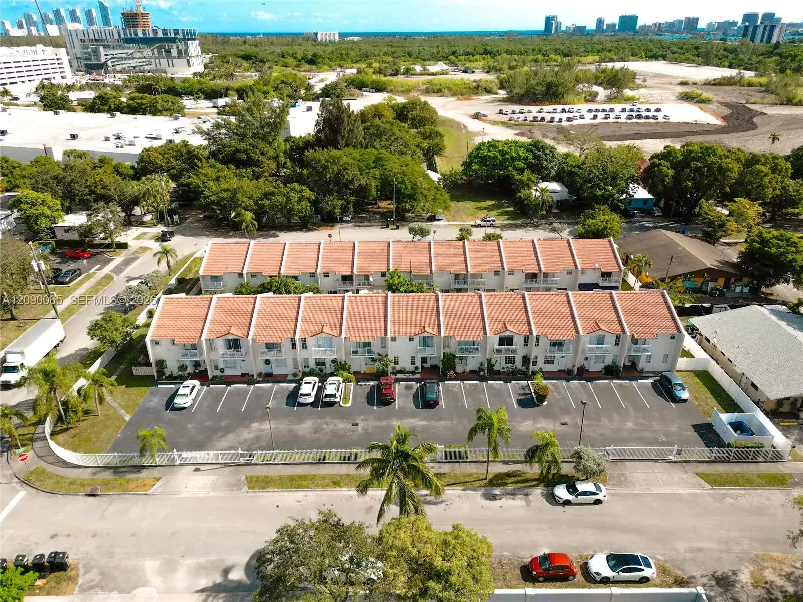 2050 NE 140th St # 21, North Miami Beach FL 33181 photo 3