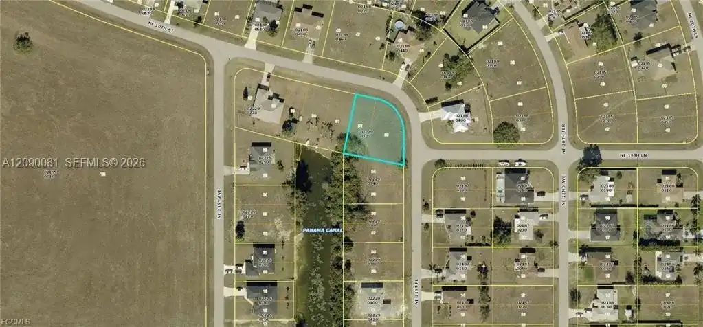 2118 NE 20th St, Cape Coral FL 33909