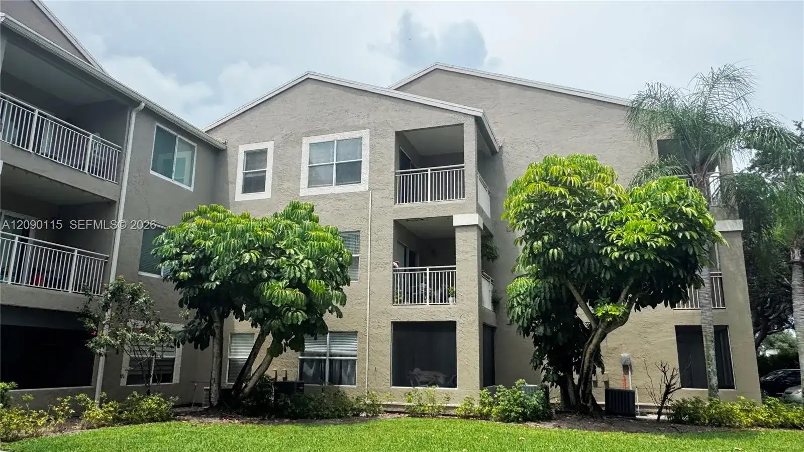 1760 Palm Cove Blvd # 305, Delray Beach FL 33445 photo 2