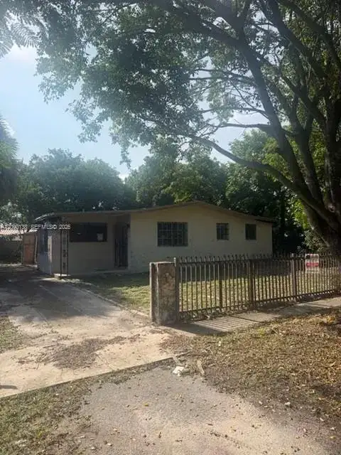 18410 NW 42nd Ave, Miami Gardens FL 33055 photo 3
