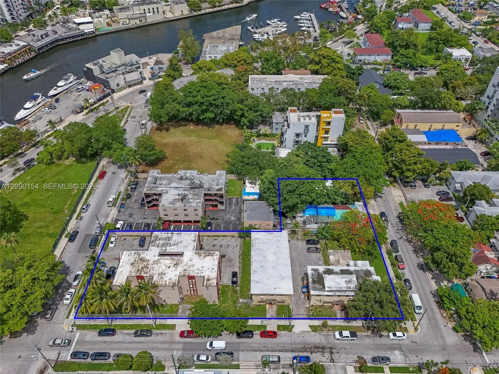 690 NW 3rd St, Miami FL 33128 photo 4