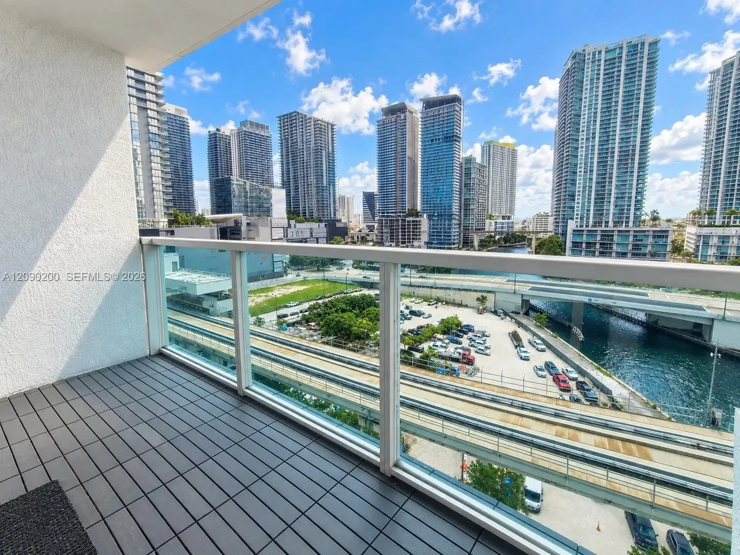 31 SE 5 ST # 1203, Miami FL 33131 photo 2