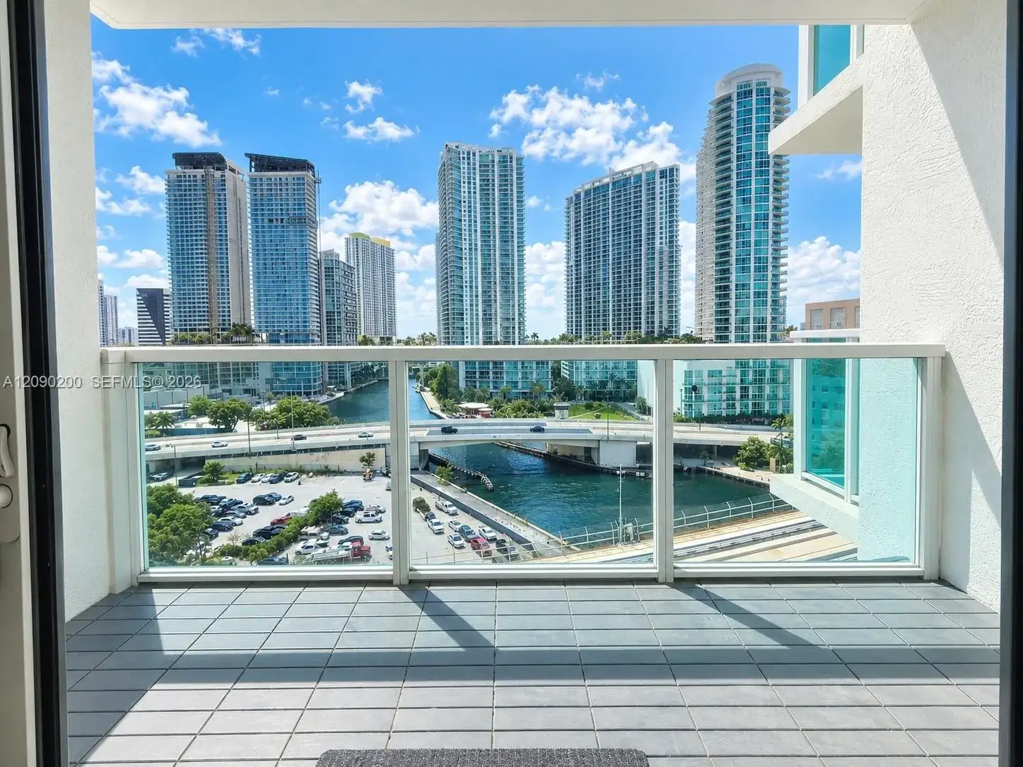 31 SE 5 ST # 1203, Miami FL 33131 photo 3