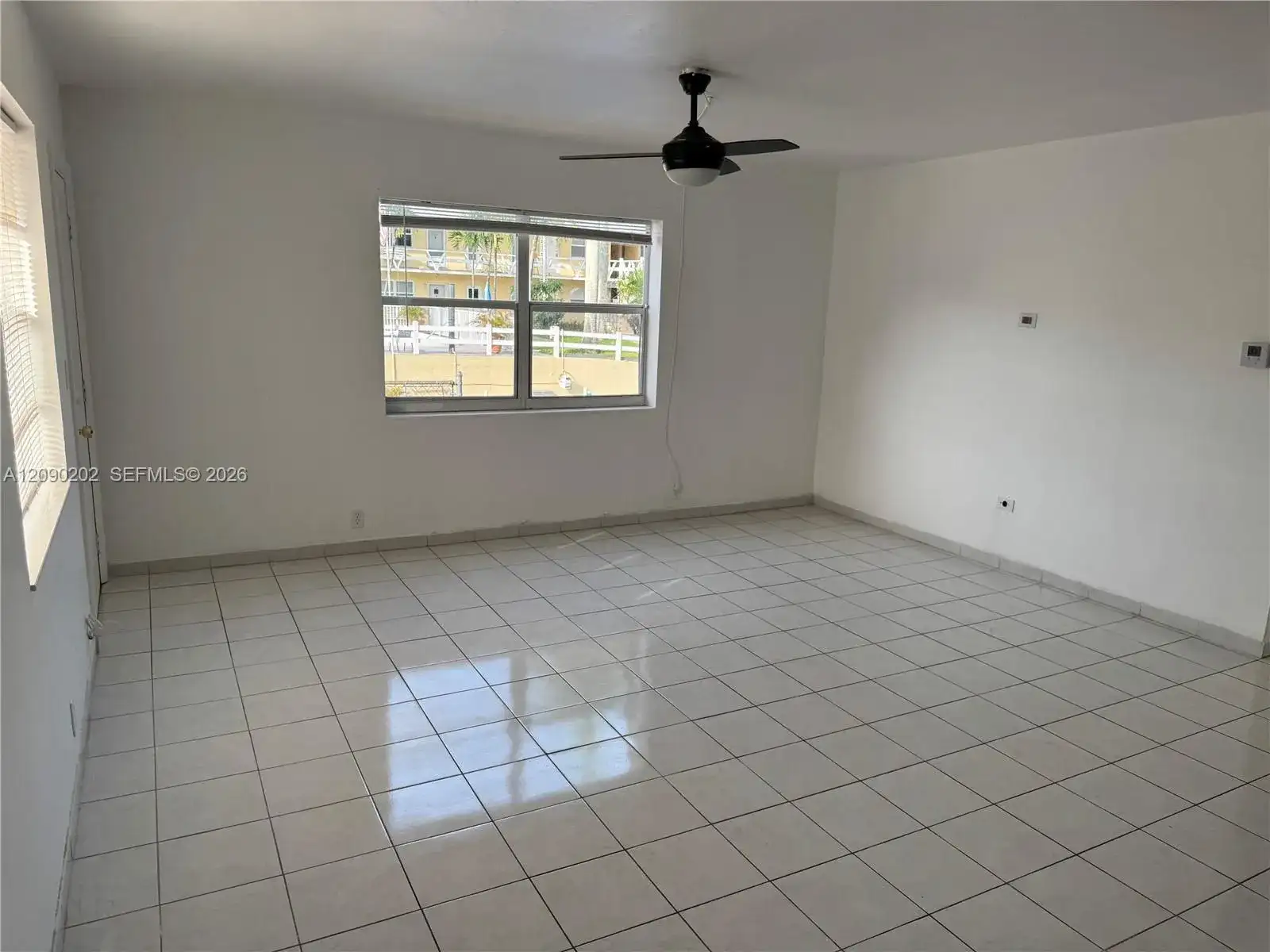 1765 Venice Ln # 4E, North Miami FL 33181 photo 2