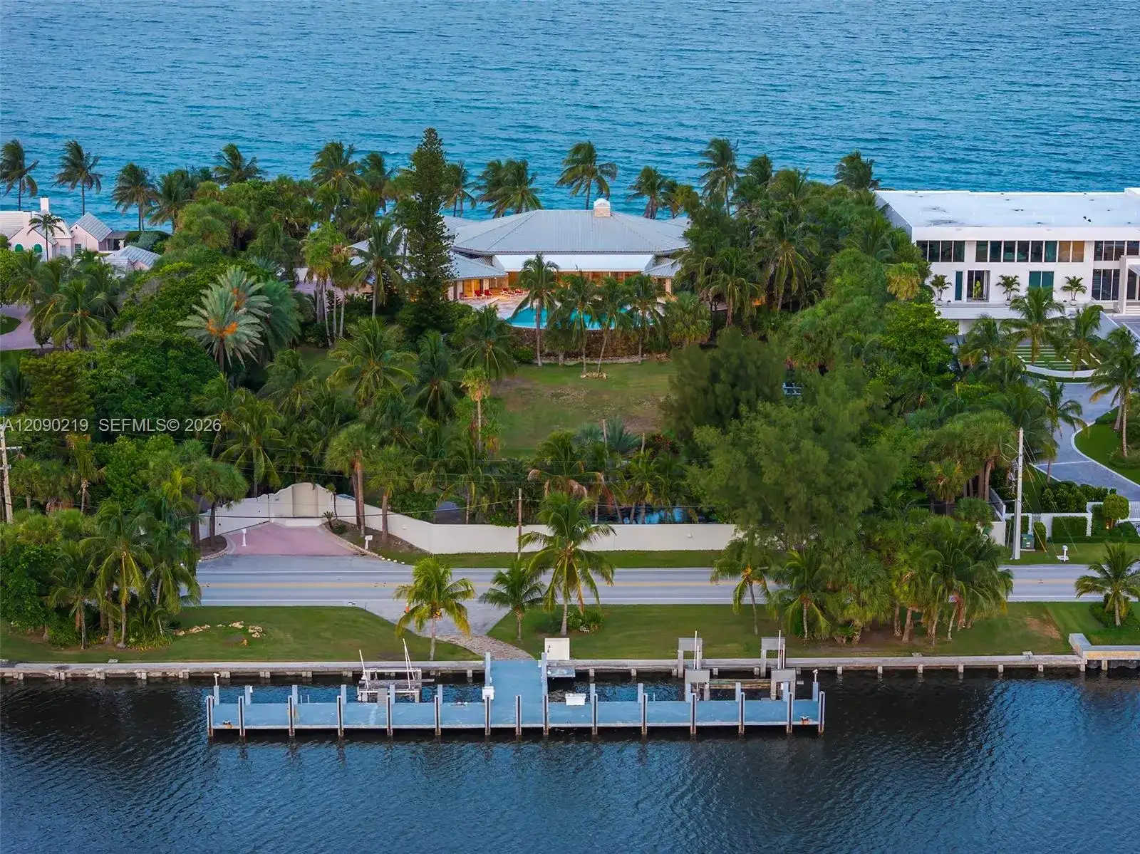 960 S Ocean Blvd, Manalapan FL 33462 photo 4